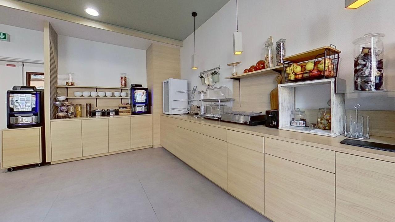 City Residence Paris Saint-Maurice Bagian luar foto