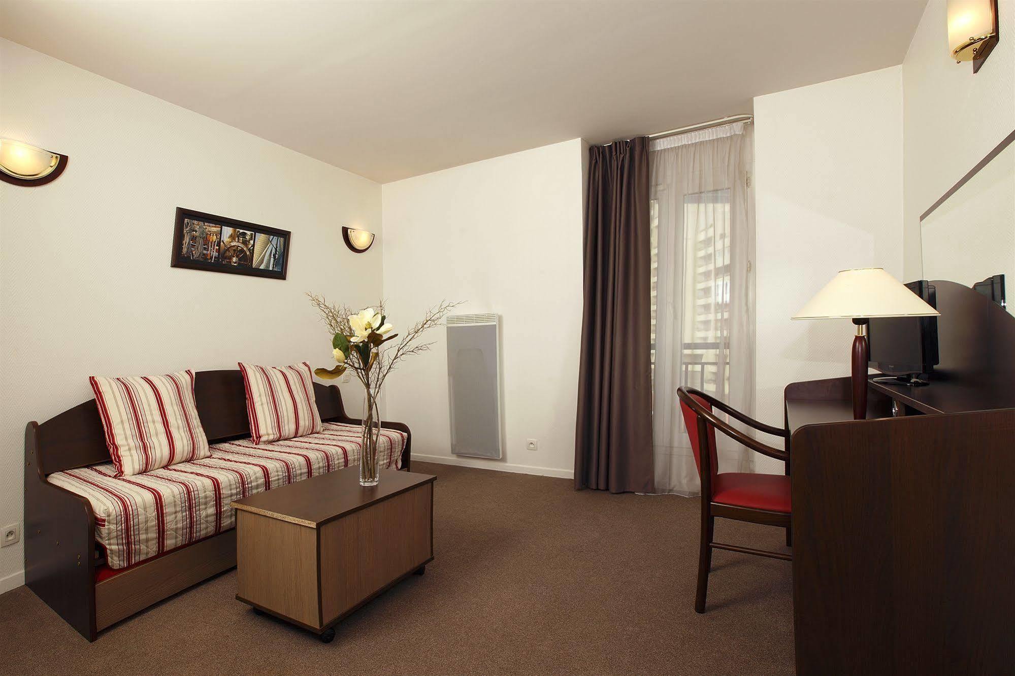 City Residence Paris Saint-Maurice Bagian luar foto